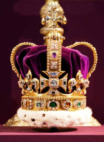 The solid gold St Edward's Crown will be used 