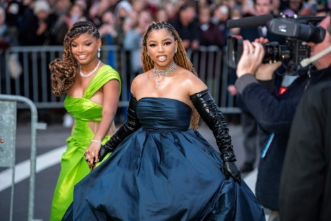 Chloe x Halle performed at the Earthshot Prize awards at the MGM Music Hall in Boston, Massachusetts on December 2, 2022