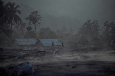 Kajar Kuning village in Lumajang has been covered in a mix of ash and mud