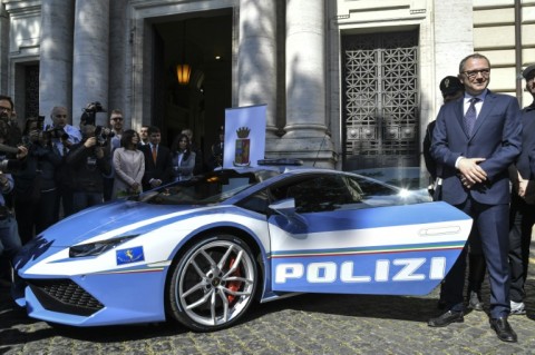 The Lamborghini Huracan, which has a top speed of 300kmh (190mph), was a 2017 gift to police from the carmaker