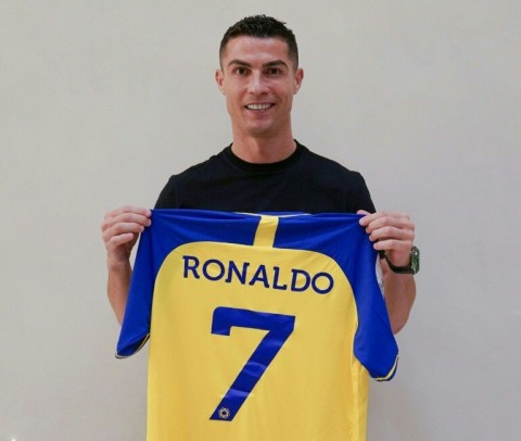 Cristiano Ronaldo is set to be unveiled by Saudi club Al-Nassr 