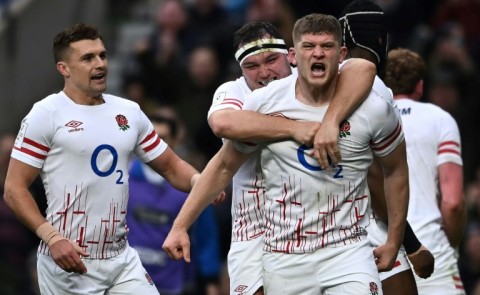 England flanker Jack Willis (R) is now with French club Toulouse following the collapse of Wasps