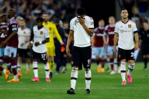 Manchester United have dropped eight points in their past four Premier League games