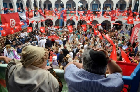 Jewish worshippers pack the Ghriba synagogue for the annual pilgrimage
