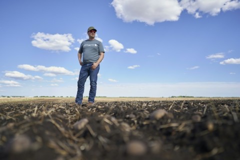 Canadian farmers like Ian Chitwood -- on his canola farm in Alberta, Canada -- are having to adapt to an increasingly warmer world, fraught with frequent droughts