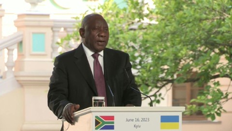 In Kyiv, South African President Cyril Ramaphosa urges Russia and Ukraine to de-escalate