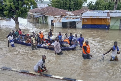 ナイジェリア北東部の洪水で100万人が避難する可能性