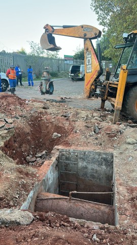 Four-day drought brings Northcliff community together / Supplied Nicoleen Jonker 