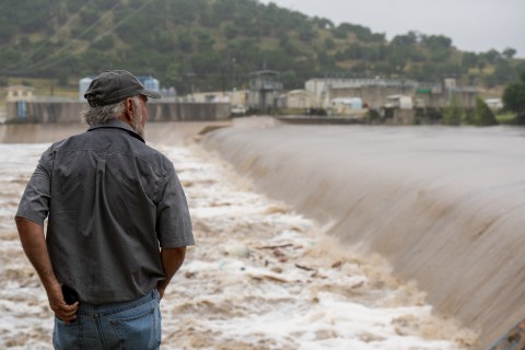 At least 24 dead in Texas flash flood - eNCA