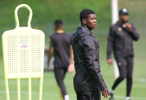 Broos: Mbokazi has shown 'unprofessional attitude'