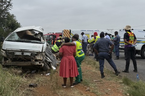 Deadly Vaal crash sparks scholar transport safety outcry - eNCA