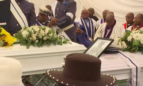 Family and friends bid final farewell to victims of the Vaal crash