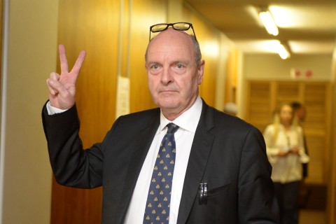 O’Sullivan blows kisses to MPs as he wraps up testimony