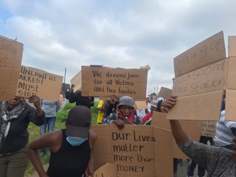 Mohlakeng residents protest against crime