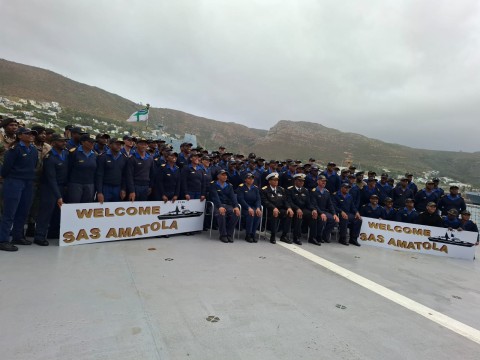 SAS Amatola returns home