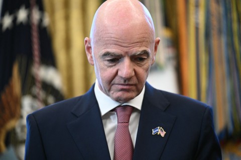 Infantino's problems mount as Wenger and key FIFA ally turn on him