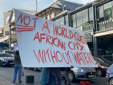 Melville water protest. Naomi Kobbie/eNCA