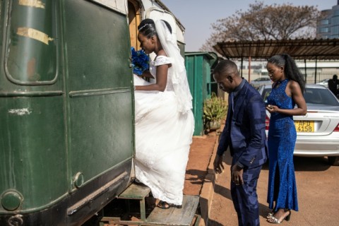Lovebirds: A bride and groom enter the caravan. Siwardi also arranges bouquets, decorations and makeup on the wedding day