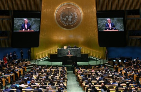 Ukrainian President Volodymyr Zelensky and other officials listen to US President Joe Biden address the UN General Assembly