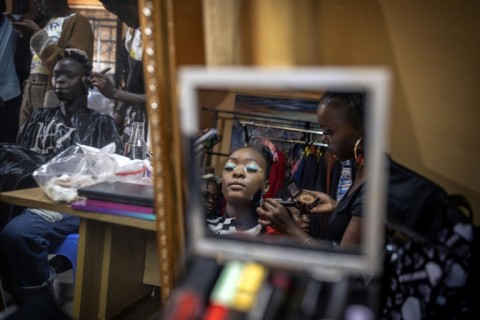 With his "Lookslike Avido" label, he developed a colourful, gender-neutral style, mixing a variety of patterns 