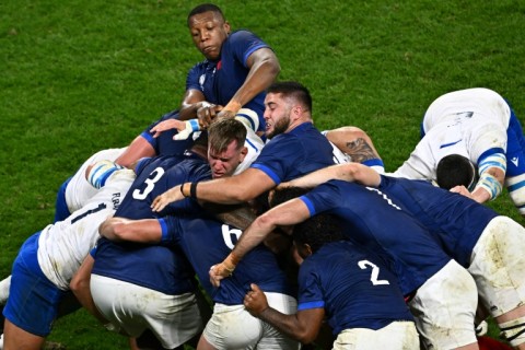 Cameron Woki (top) made his France debut in 2020