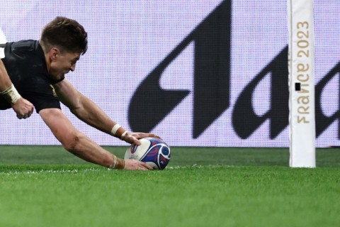 Beauden Barrett scores a try in the corner for New Zealand