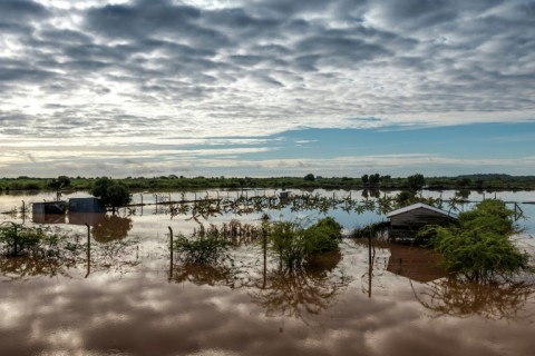 Garissa, like many other parts of Kenya and the Horn of Africa, have been hit by floods just as they are emerging from a devastating drought 
