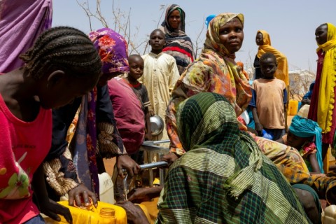 The UN World Food Programme warned it would suspend its aid to Sudanese refugees in Chad in April for lack of funds