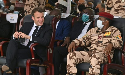 French President Emmanuel Macron with Mahamat Idriss Deby at the state funeral for the late Chadian president Idriss Deby in 2021