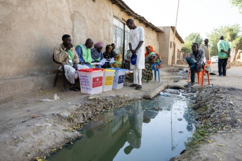In the capital N'Djamena, the opposition cried foul, saying numerous irregularities occurred the day before in some precincts