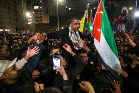 The most high profile of the Palestinian prisoners released on Thursday, former militant commander Zakaria Zubeidi, was given a hero's welcome in the West Bank City of Ramallah.