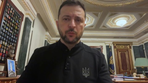 Ukrainian President Volodymyr Zelensky is due to meet his US counterpart Donald Trump on Friday