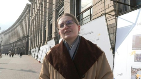 'What do we get in return?': Ukrainians react to mineral deal ahead of Zelensky DC trip