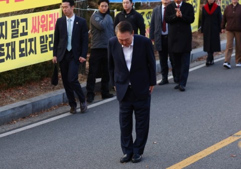 A court had cancelled his arrest warrant a day earlier on technical and legal grounds