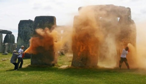 Protesters released orange powder over Stonehenge last year