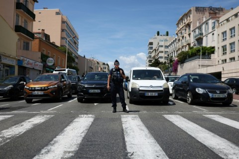 Police were needed to manage traffic in Cannes