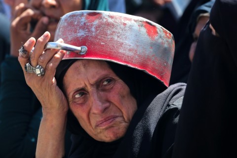 Humanitarian groups say nowhere near enough food is reaching Gaza