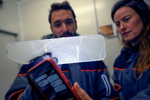 Belgian scientists study Antarctic ice cores