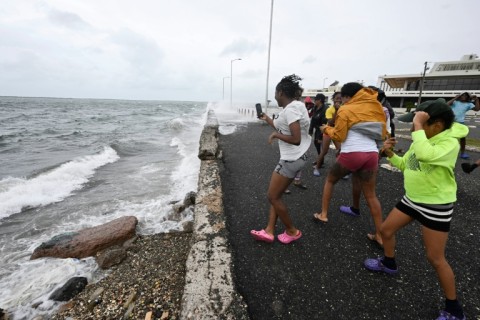 Fear of mass destruction in Jamaica as Hurricane Melissa churns in - eNCA