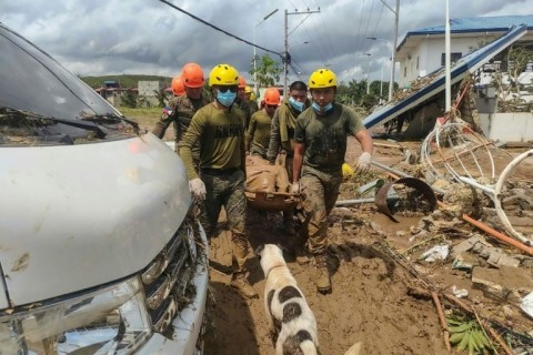 Search and rescue efforts had to be suspended as the Philippines prepares for an incoming super typhoon