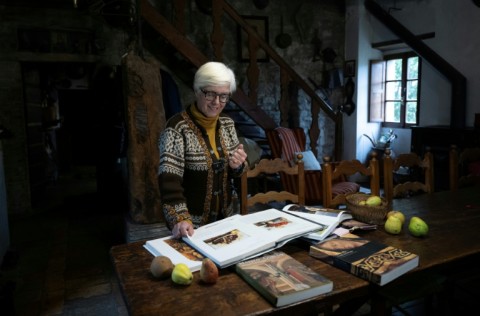 Italian agronomist and researcher Isabella Dalla Ragione hunts through paintings from the Renaissance to find old fruit varieties