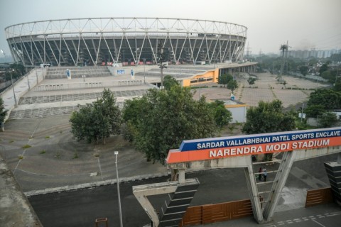 India vows successful Games but ghosts of 2010 haunt preparations