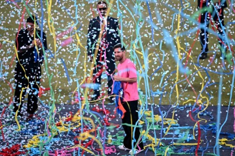 Messi mania peaks in India's pollution-hit capital