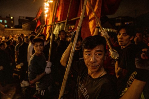 The ritual was begun by the Tang clan in 1685 to honour local officials who helped them reclaim their coastal homes after government evictions