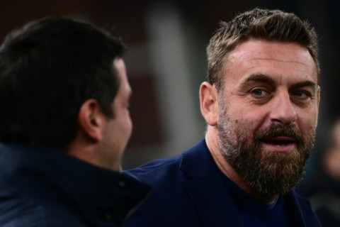 Genoa coach Daniele De Rossi will face his boyhood club Roma on Monday