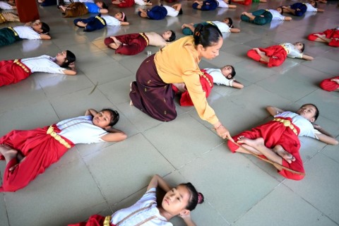 Trainers at the Secondary School of Fine Arts expect many young students to drop out in the face of educational demands and financial pressures on their families