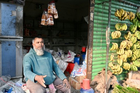 Banana and betel leaf seller Mohammad Shafayet Biswas says he does not know who the candidates running from his constituency of Gopalganj are, as Bangladesh prepares for polls in February
