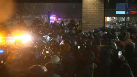 Protesters face off against law enforcement in Minnesota protest