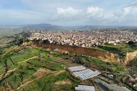 More than 1,000 people were evacuated in Sicily after a four-kilometre section of cliff crumbled during a storm
