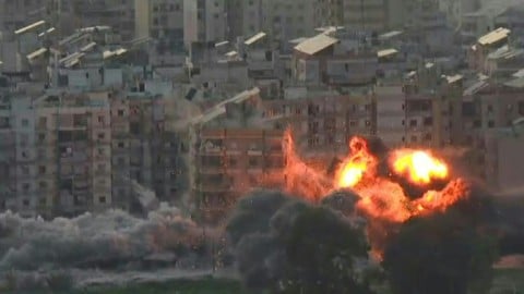 Strike reduces building to rubble in Beirut's southern suburbs